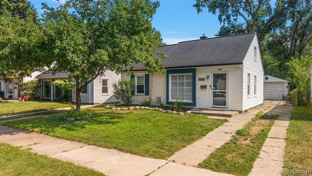 2042 Browning Street Ferndale City MI 48220