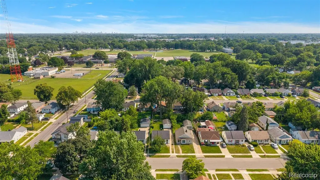 2042 Browning Street Ferndale City MI 48220