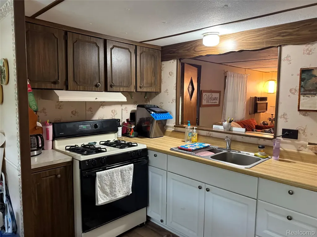 6430 Gagetown Road Caseville Township MI 48725