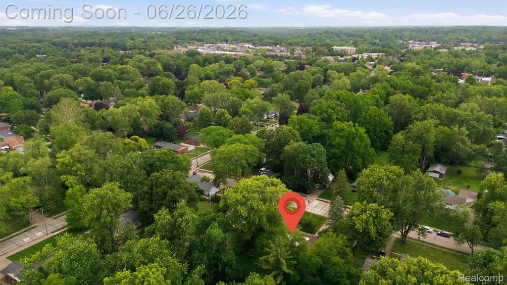 32425 Cloverdale Avenue Farmington City MI 48336