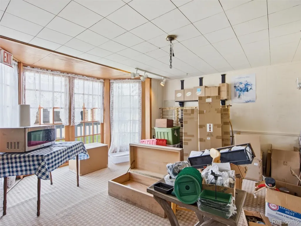 425 S Ortonville Road Brandon Charter Township MI 48462