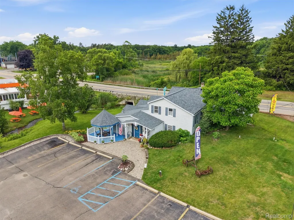 425 S Ortonville Road Brandon Charter Township MI 48462