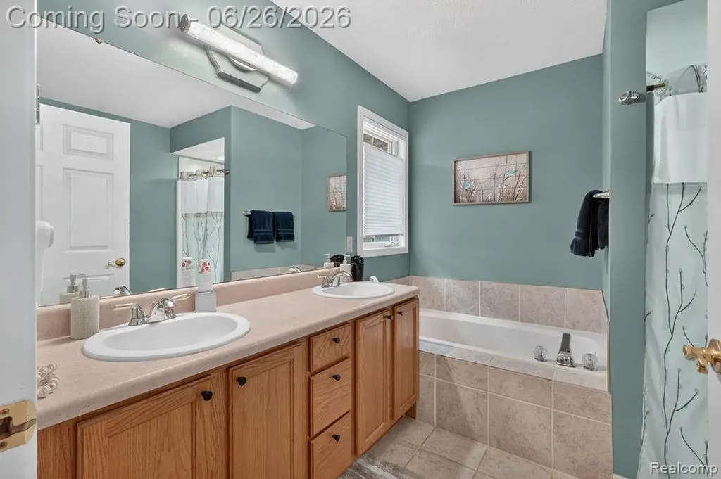 208 Carney Drive Dundee Village MI 48131