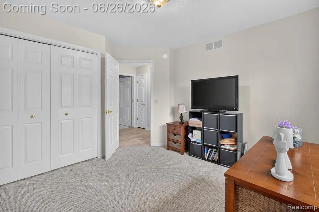 208 Carney Drive Dundee Village MI 48131
