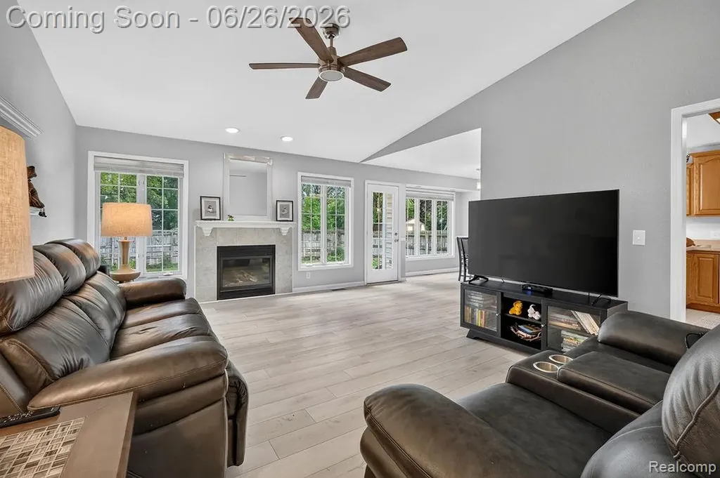 208 Carney Drive Dundee Village MI 48131
