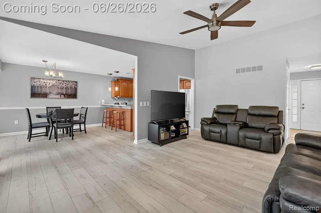 208 Carney Drive Dundee Village MI 48131