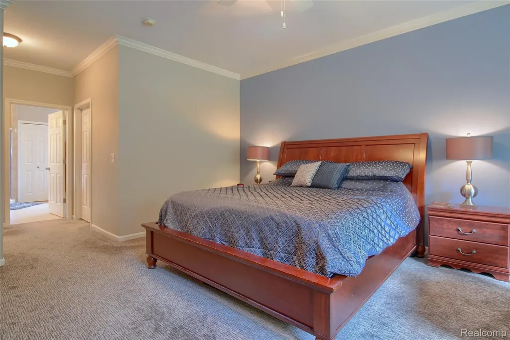 151 Wendover Court Commerce Charter Township MI 48390