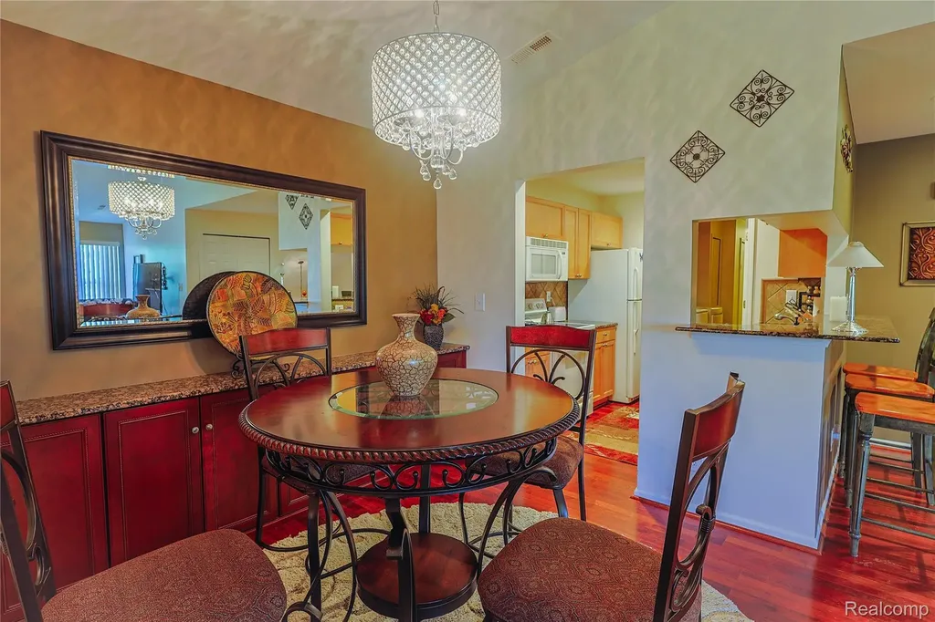 3581 Oakmonte Boulevard Oakland Charter Township MI 48306