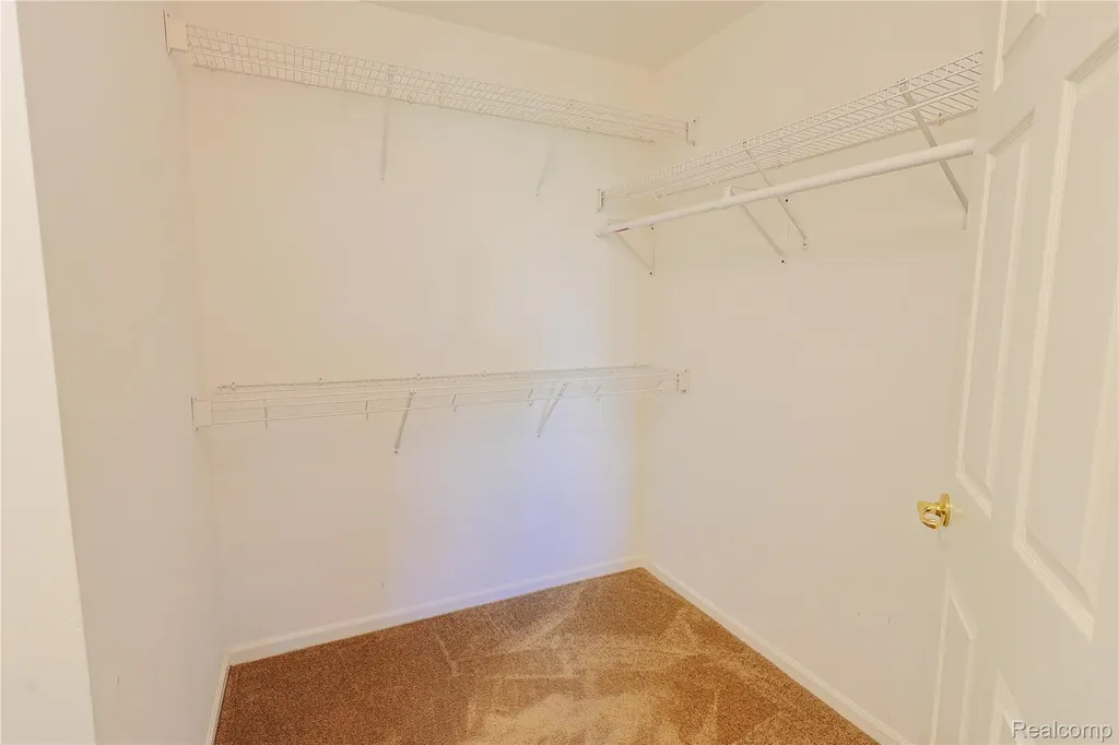 3581 Oakmonte Boulevard Oakland Charter Township MI 48306