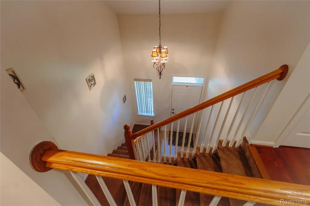 3581 Oakmonte Boulevard Oakland Charter Township MI 48306