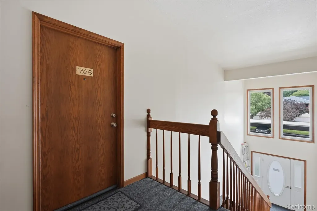 1326 Shoemaker Drive Westland City MI 48185