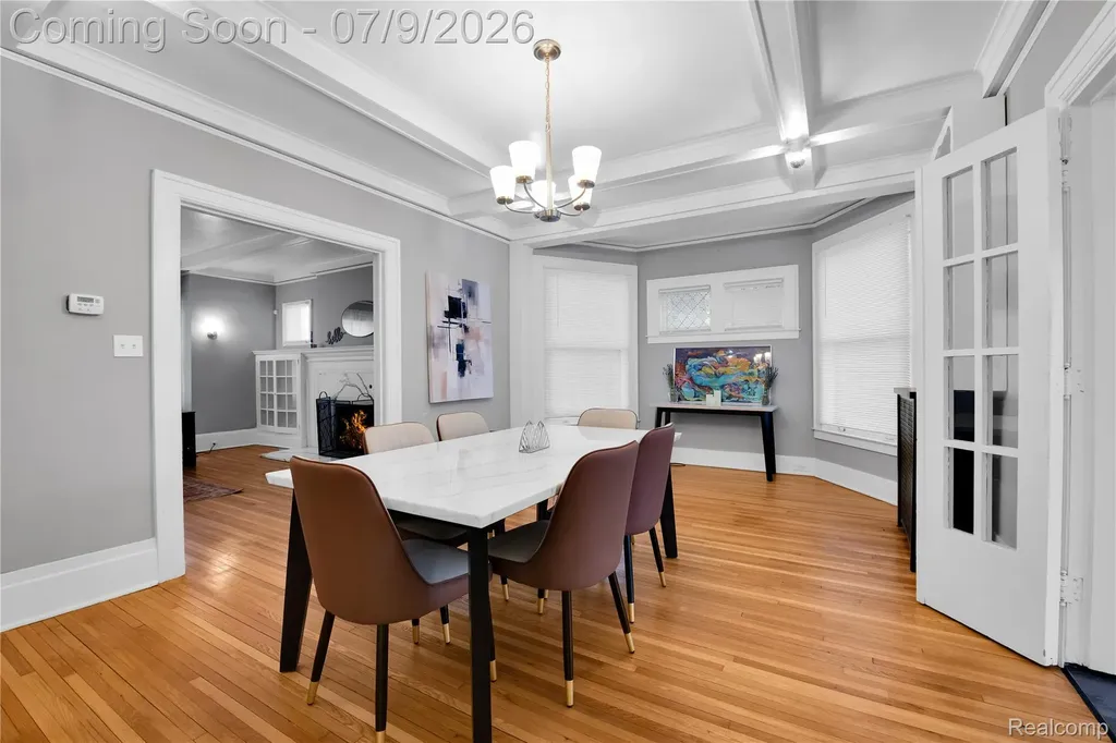 60 Mclean Street Highland Park City MI 48203
