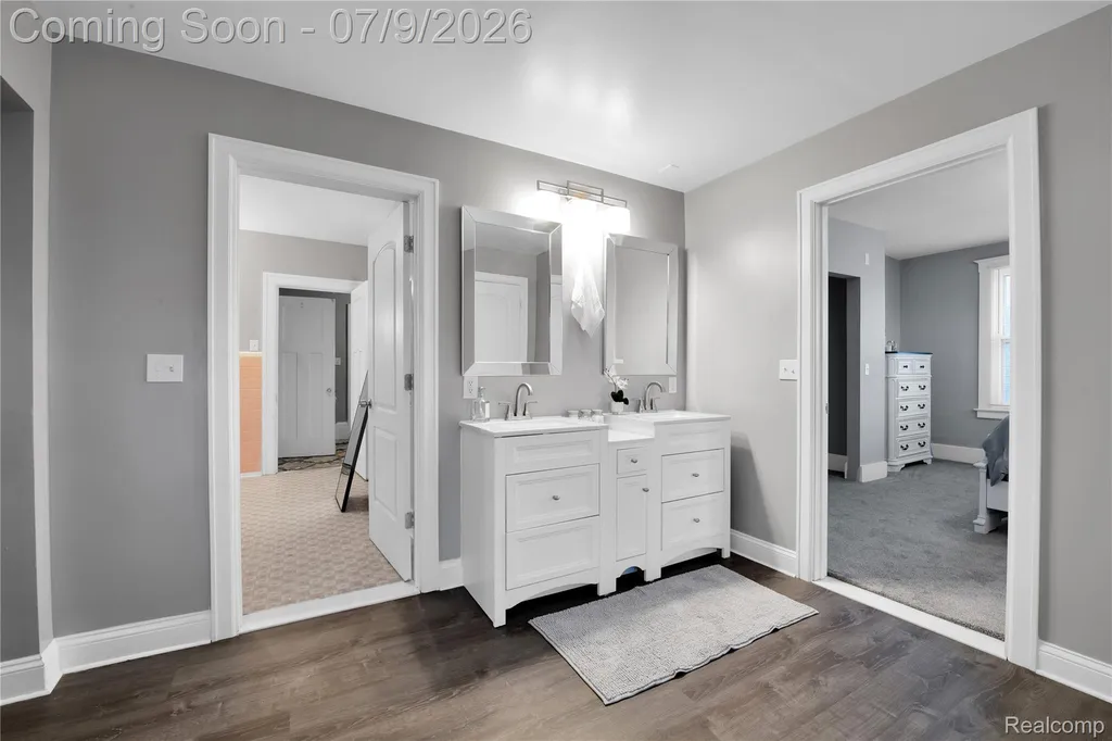 60 Mclean Street Highland Park City MI 48203