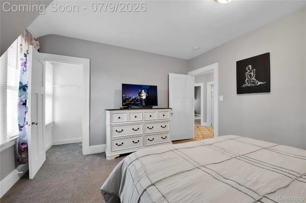 60 Mclean Street Highland Park City MI 48203