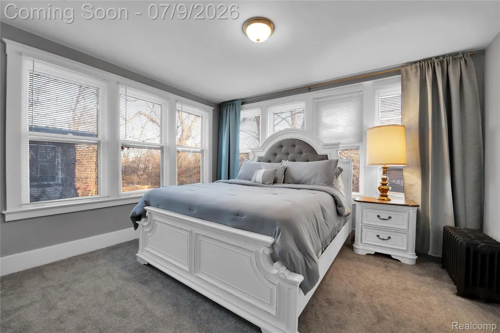 60 Mclean Street Highland Park City MI 48203