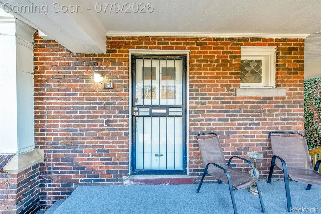 60 Mclean Street Highland Park City MI 48203