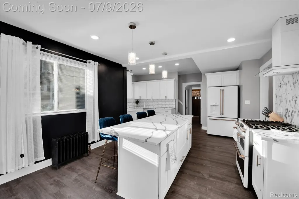 60 Mclean Street Highland Park City MI 48203