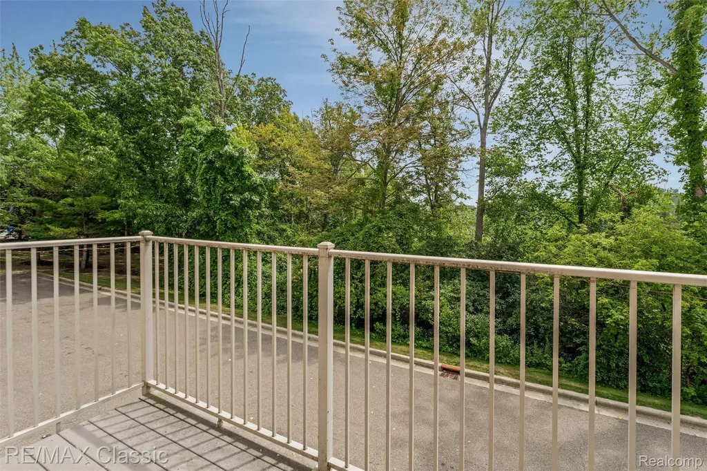 6108 Heron Hills Drive Wolverine Lake Village MI 48390
