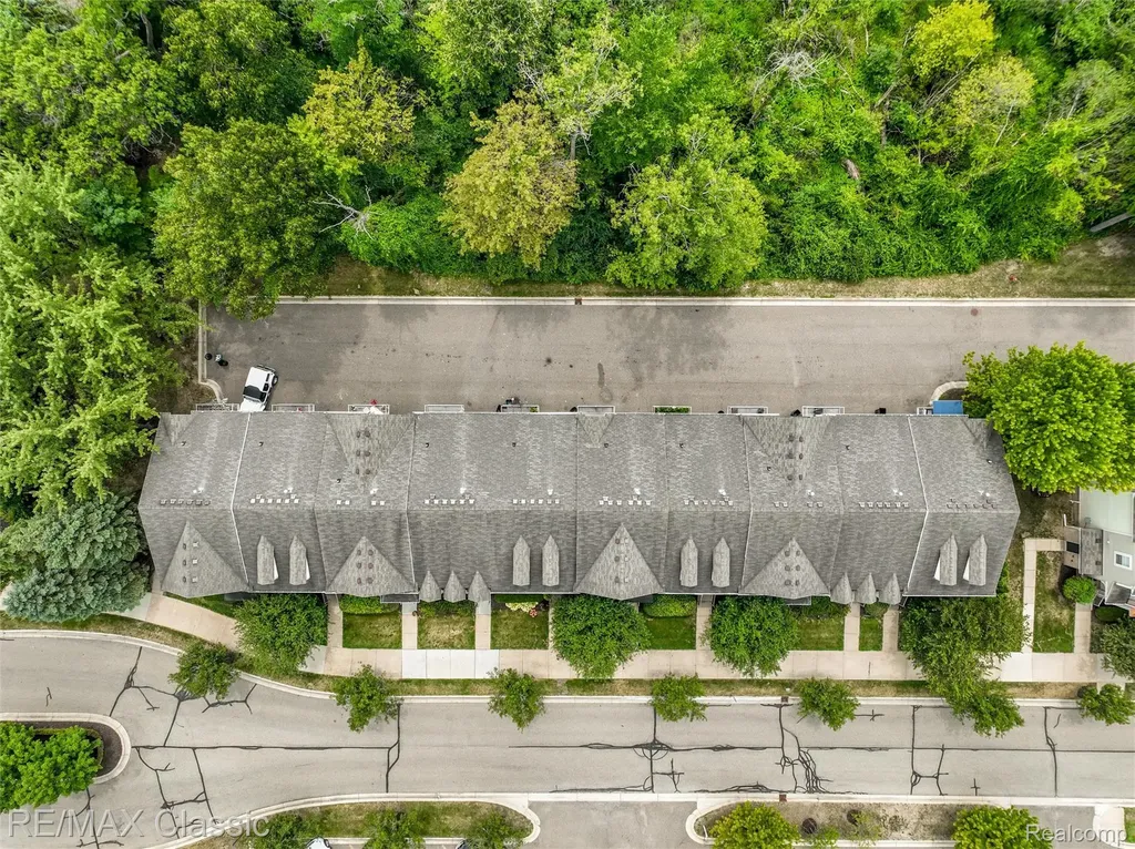 6108 Heron Hills Drive Wolverine Lake Village MI 48390