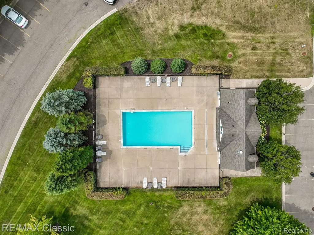 6108 Heron Hills Drive Wolverine Lake Village MI 48390