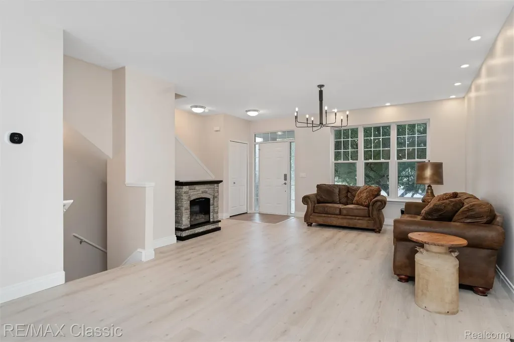 6108 Heron Hills Drive Wolverine Lake Village MI 48390