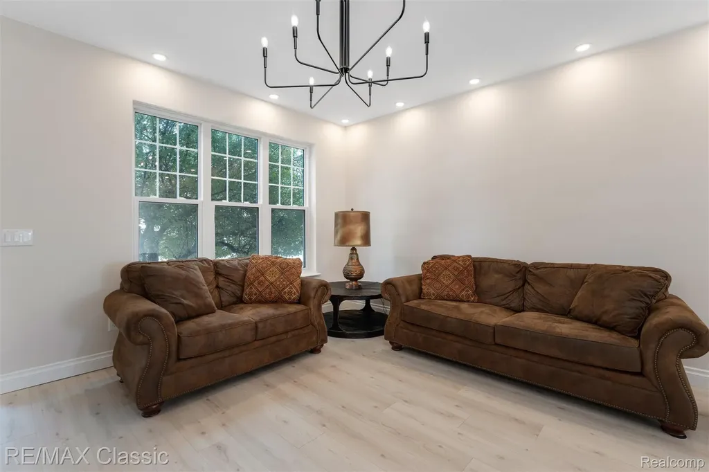 6108 Heron Hills Drive Wolverine Lake Village MI 48390