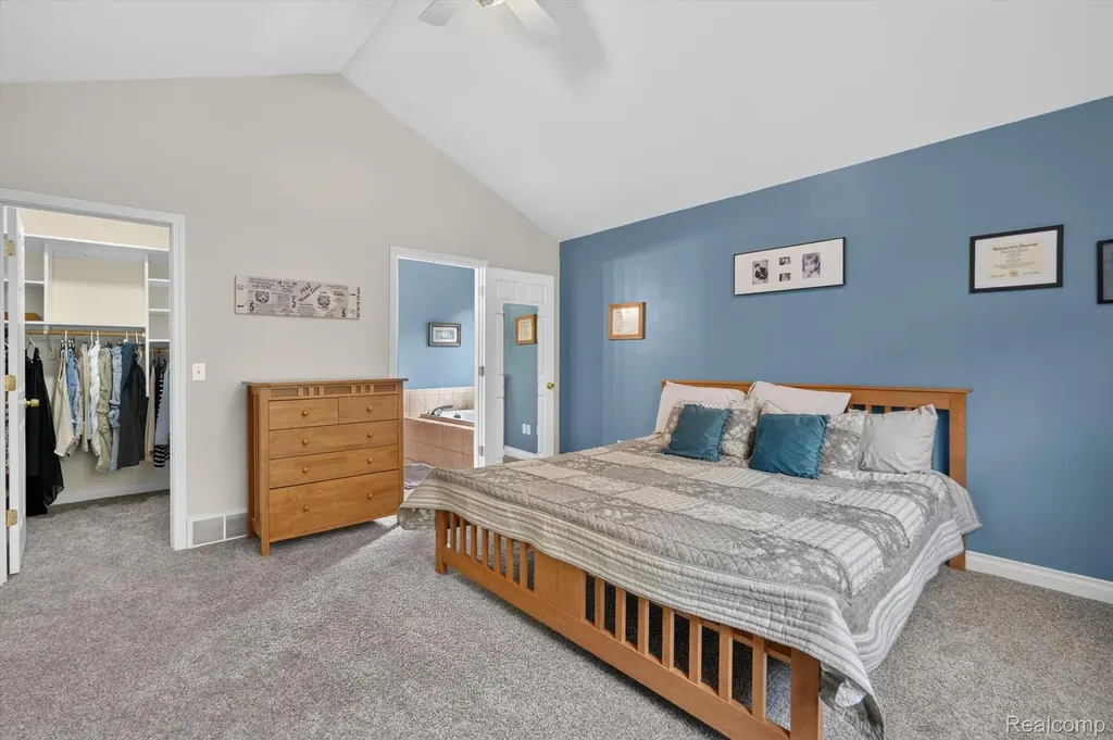 339 Wildflower Lane Lapeer City MI 48446