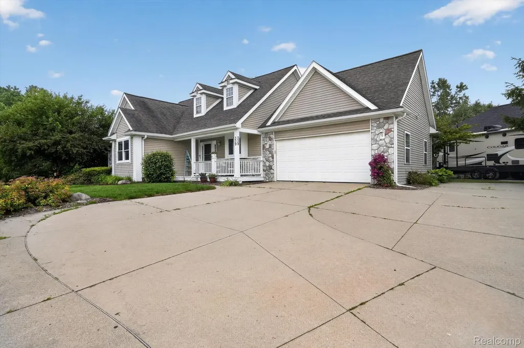 339 Wildflower Lane Lapeer City MI 48446
