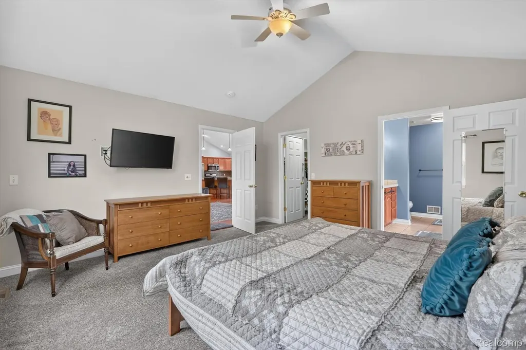 339 Wildflower Lane Lapeer City MI 48446