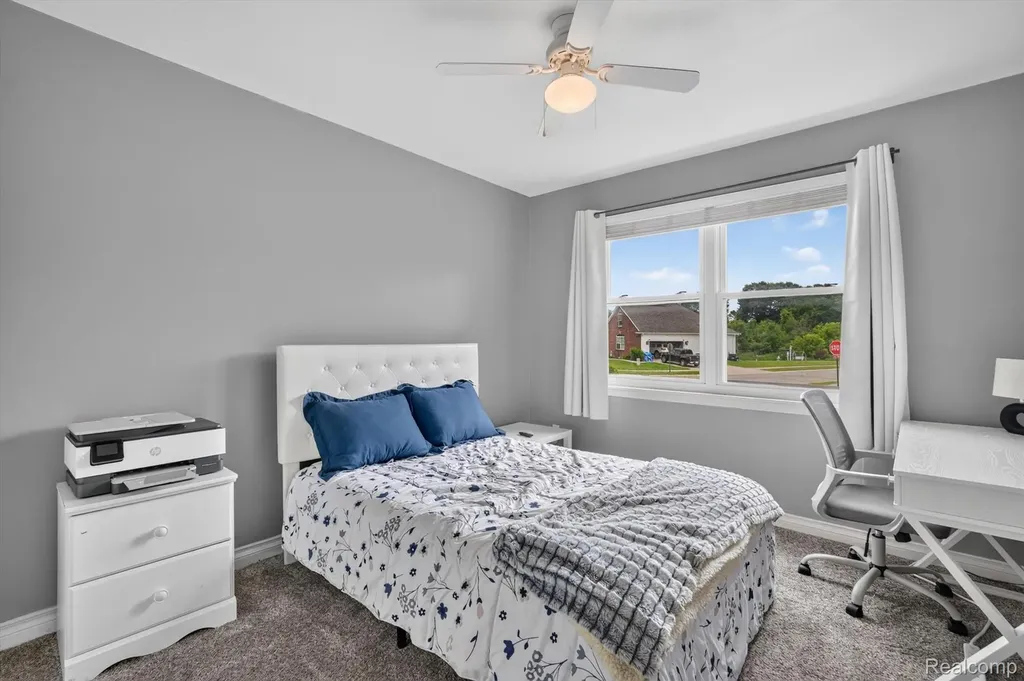 339 Wildflower Lane Lapeer City MI 48446