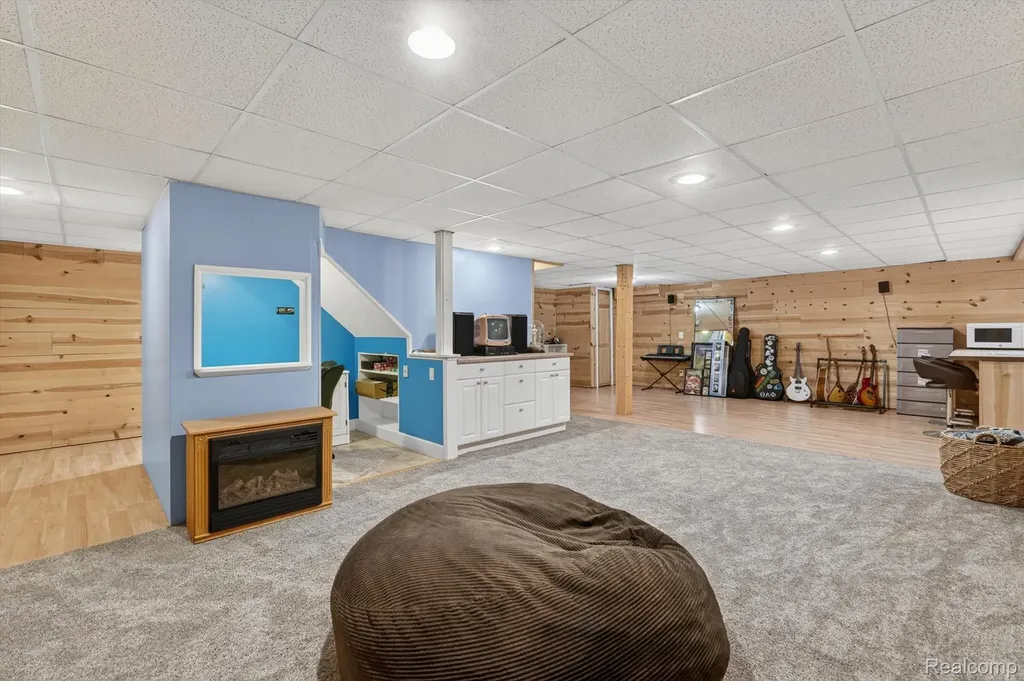 339 Wildflower Lane Lapeer City MI 48446