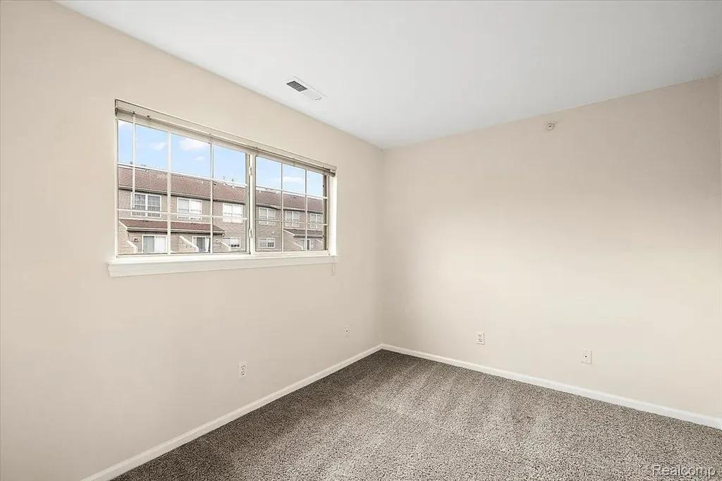 43 Georgetown Court Dearborn City MI 48126