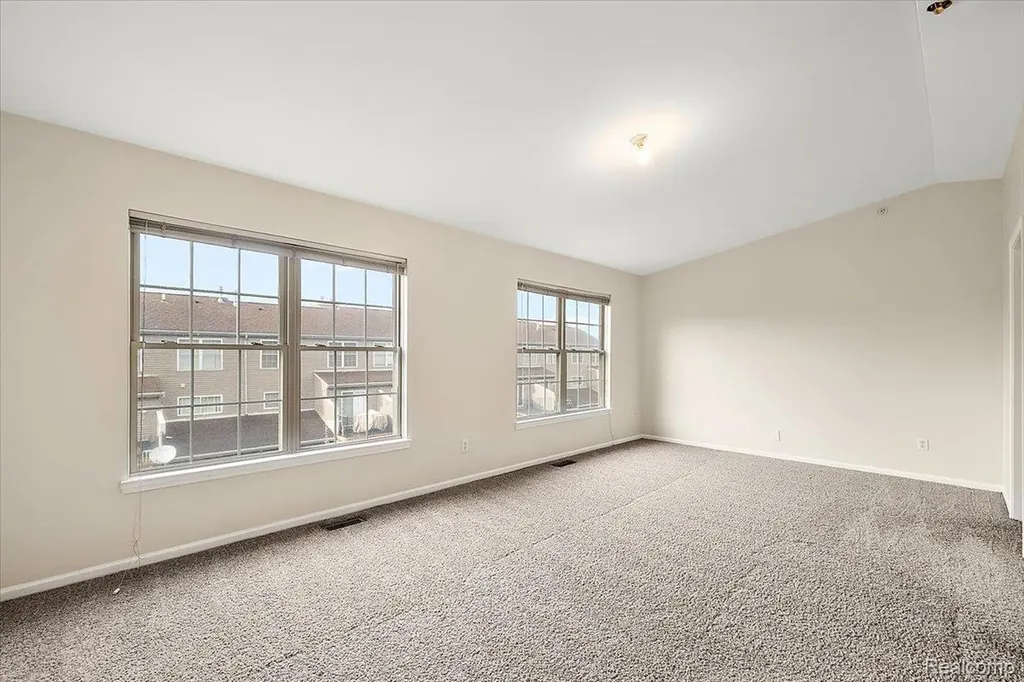 43 Georgetown Court Dearborn City MI 48126