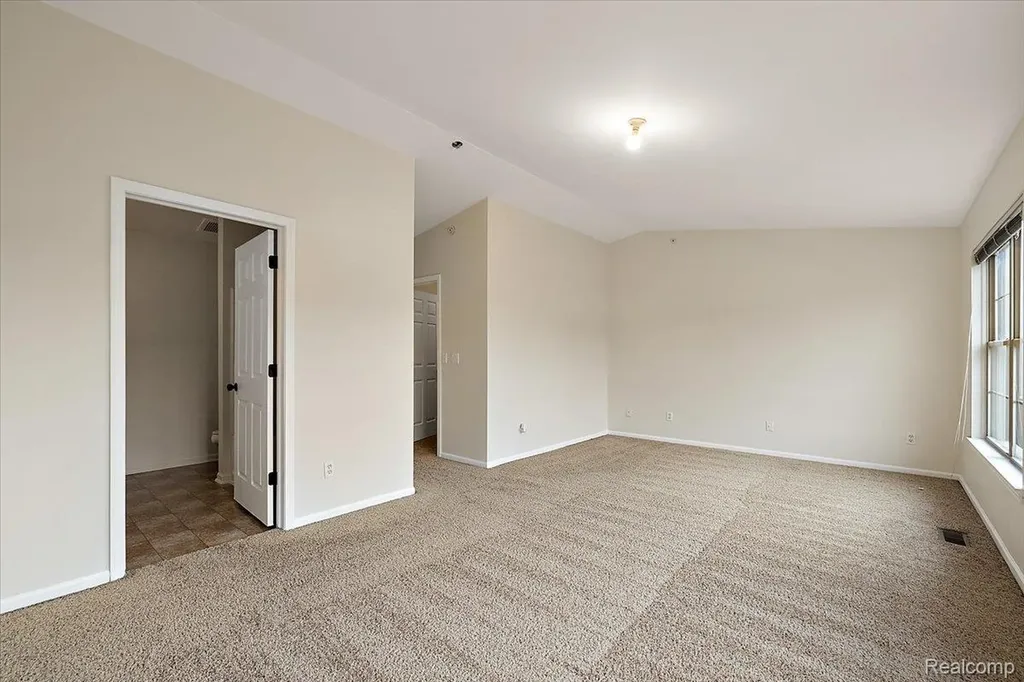 43 Georgetown Court Dearborn City MI 48126