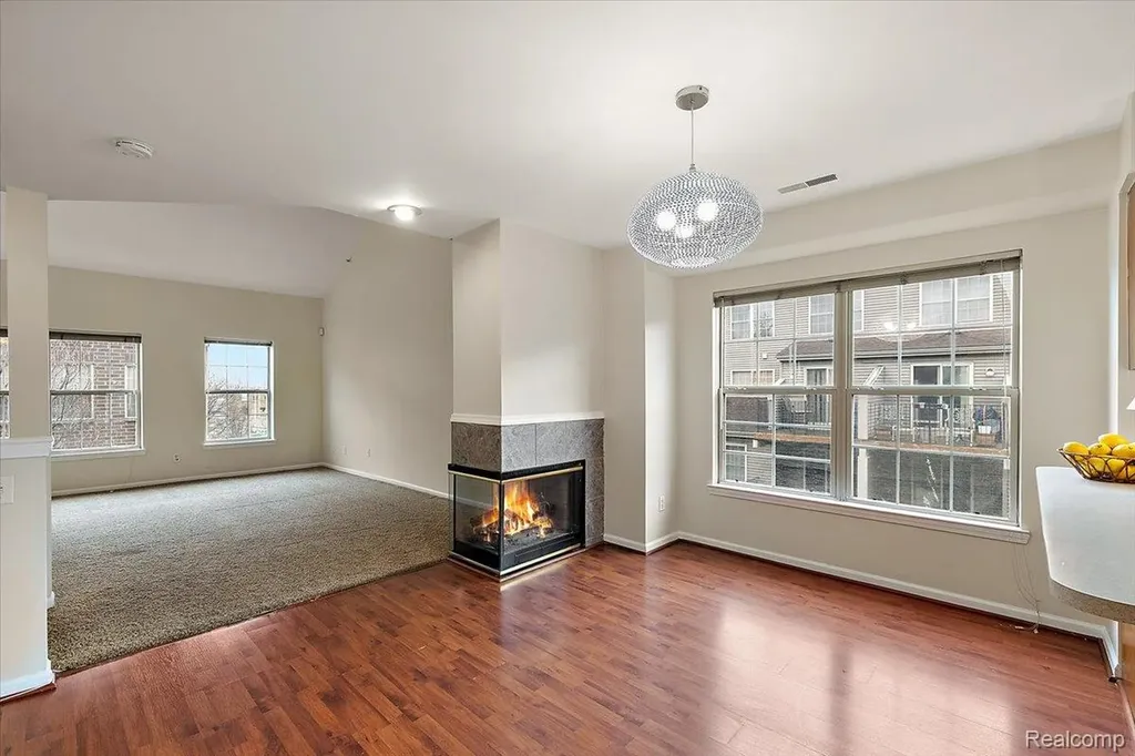 43 Georgetown Court Dearborn City MI 48126