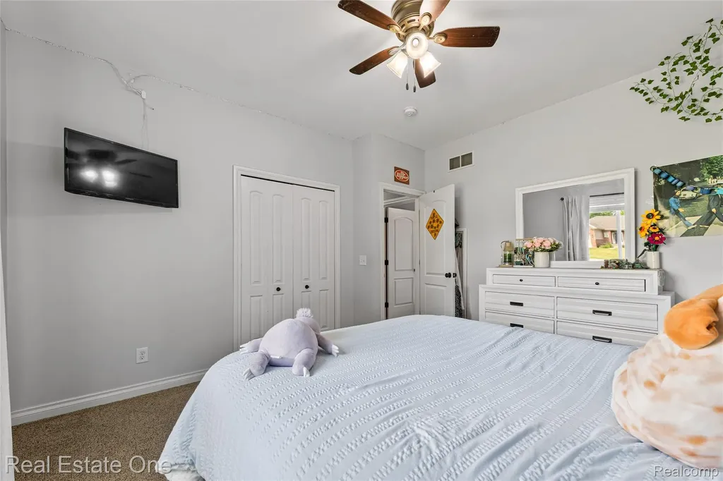 428 Pheasant Ridge Court Brandon Charter Township MI 48462