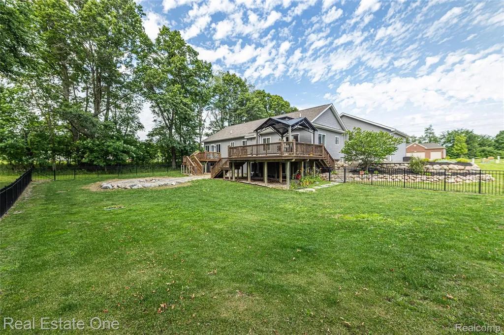 428 Pheasant Ridge Court Brandon Charter Township MI 48462