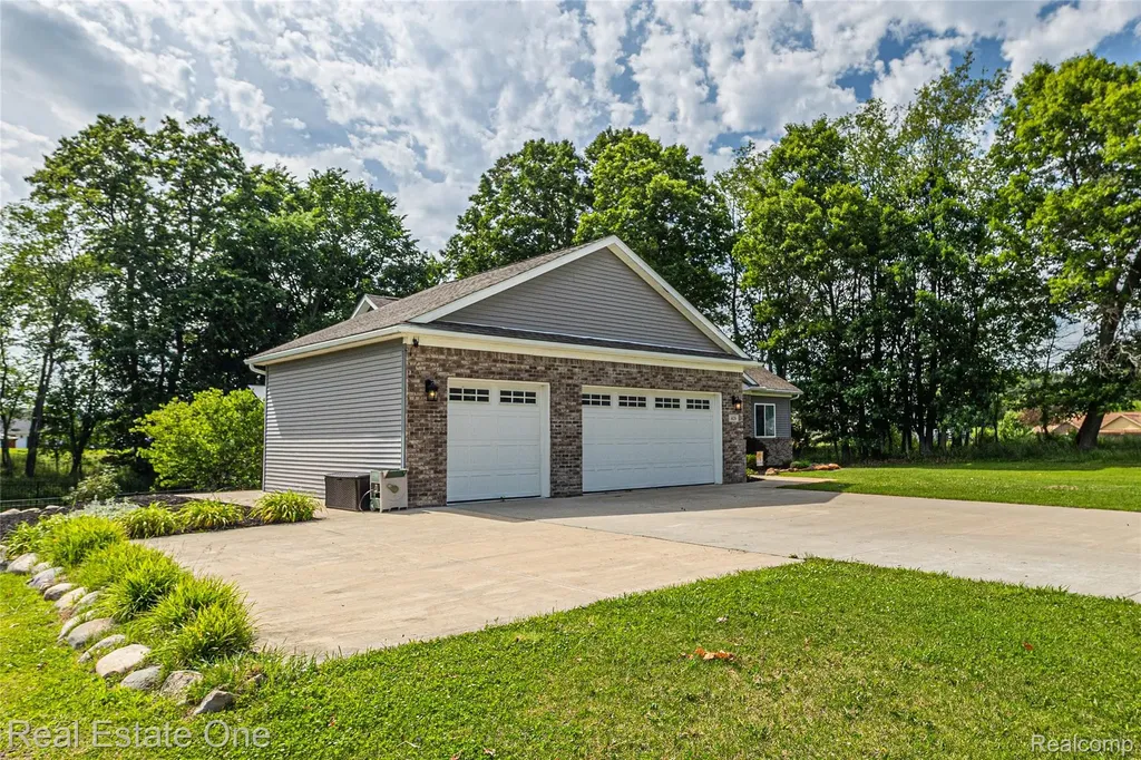 428 Pheasant Ridge Court Brandon Charter Township MI 48462