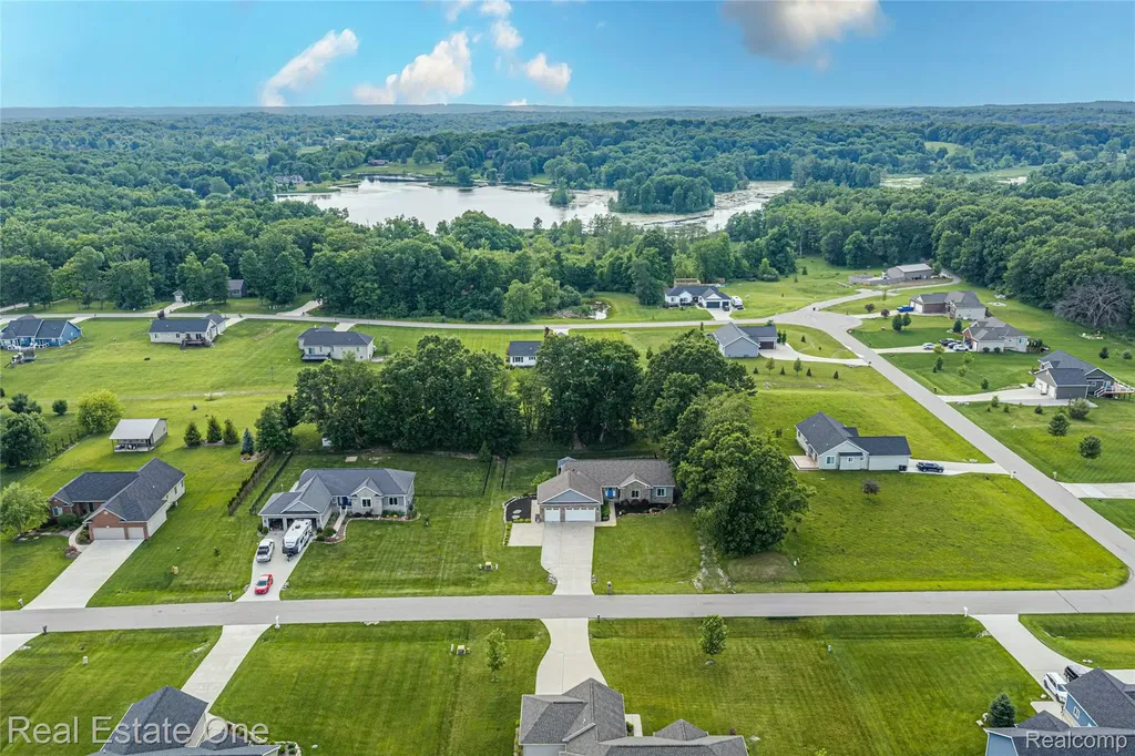 428 Pheasant Ridge Court Brandon Charter Township MI 48462