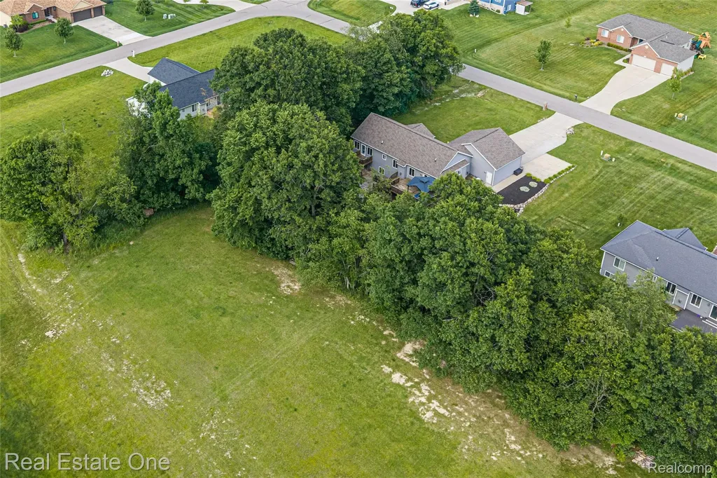 428 Pheasant Ridge Court Brandon Charter Township MI 48462