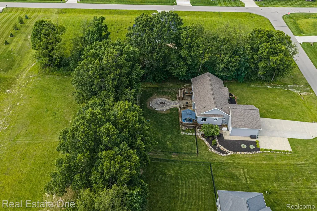 428 Pheasant Ridge Court Brandon Charter Township MI 48462
