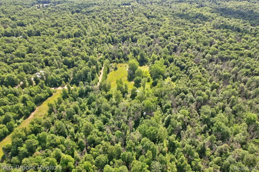 622 Moonlight Drive Lee Township MI 48640