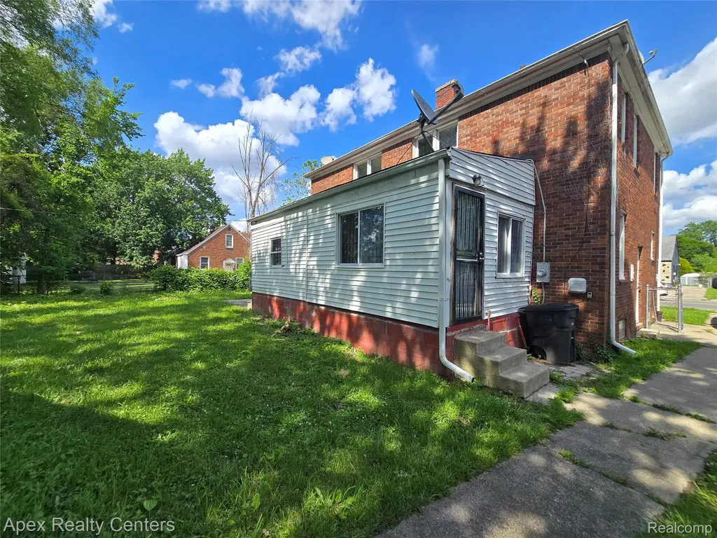 7671 - 7675 Evergreen Avenue Detroit City MI 48228