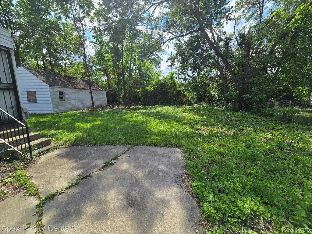 7671 - 7675 Evergreen Avenue Detroit City MI 48228