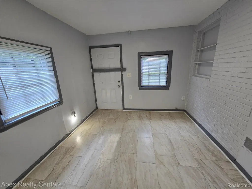 7671 - 7675 Evergreen Avenue Detroit City MI 48228