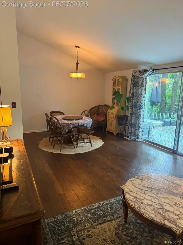 29191 Bannockburn Street Farmington Hills City MI 48334
