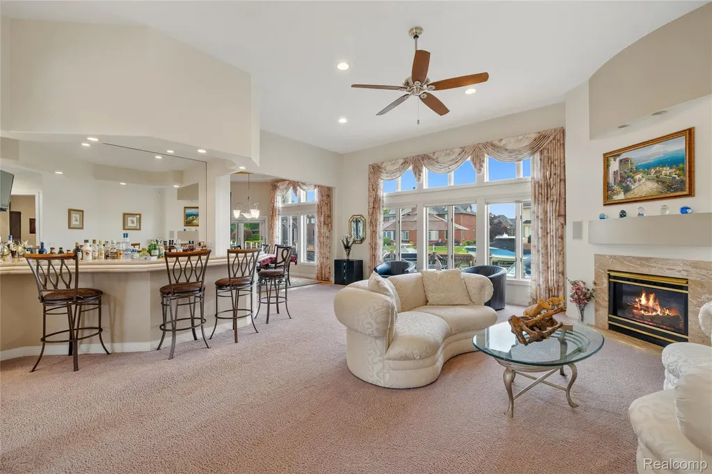49539 Nautical Drive Chesterfield Township MI 48047