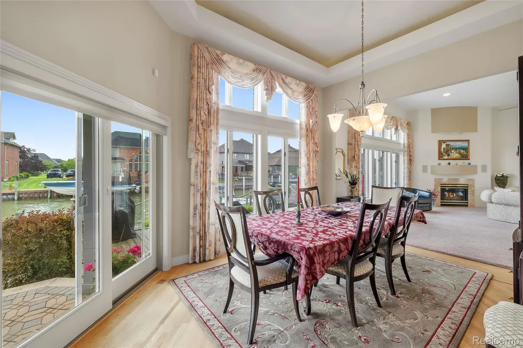 49539 Nautical Drive Chesterfield Township MI 48047