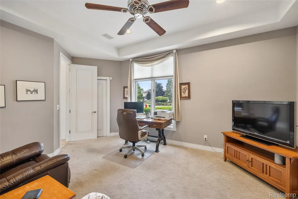 49539 Nautical Drive Chesterfield Township MI 48047