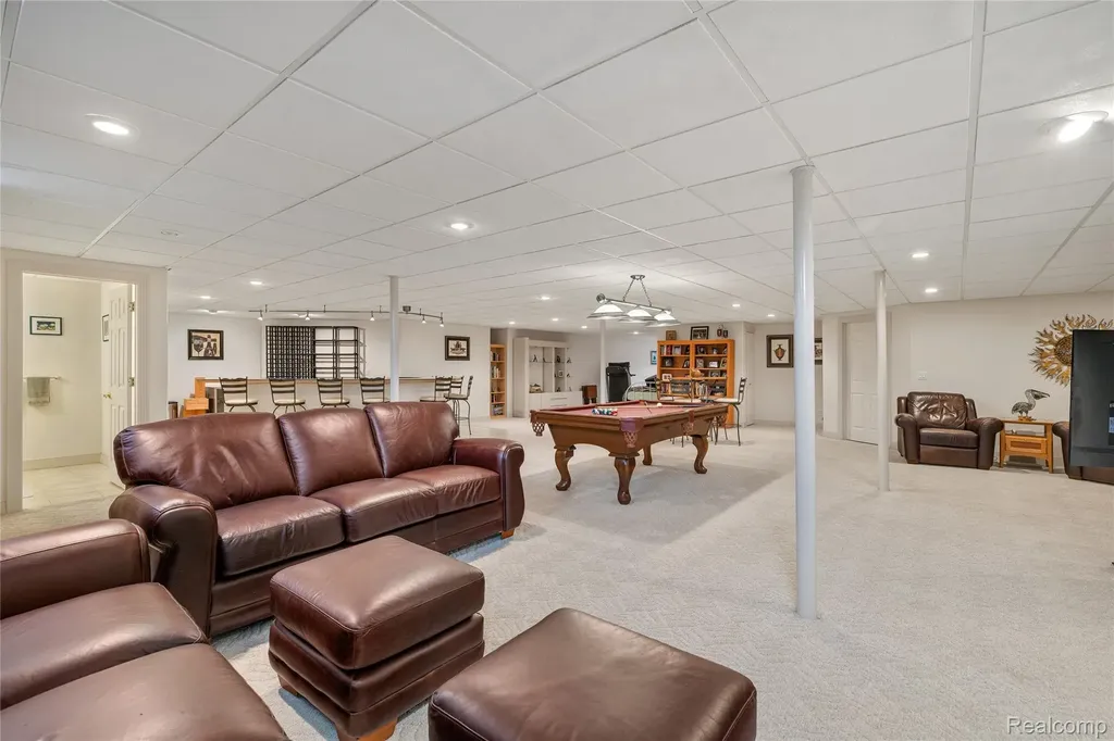 49539 Nautical Drive Chesterfield Township MI 48047
